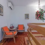 Ii * Manjadvorci
