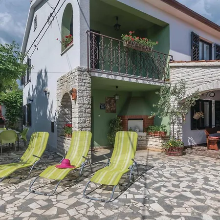 3 Bedroom Lovely In