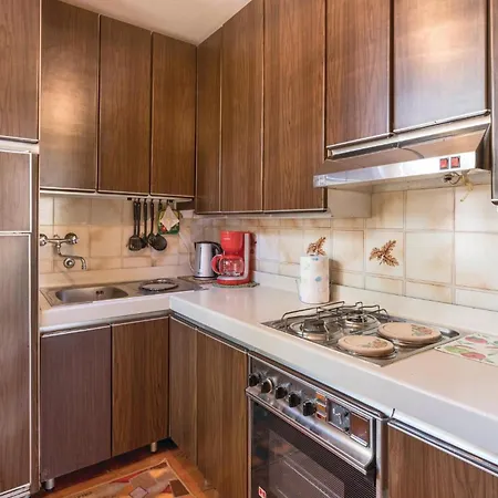 3 Bedroom Lovely In Holiday home *