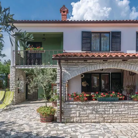 Holiday home 3 Bedroom Lovely In